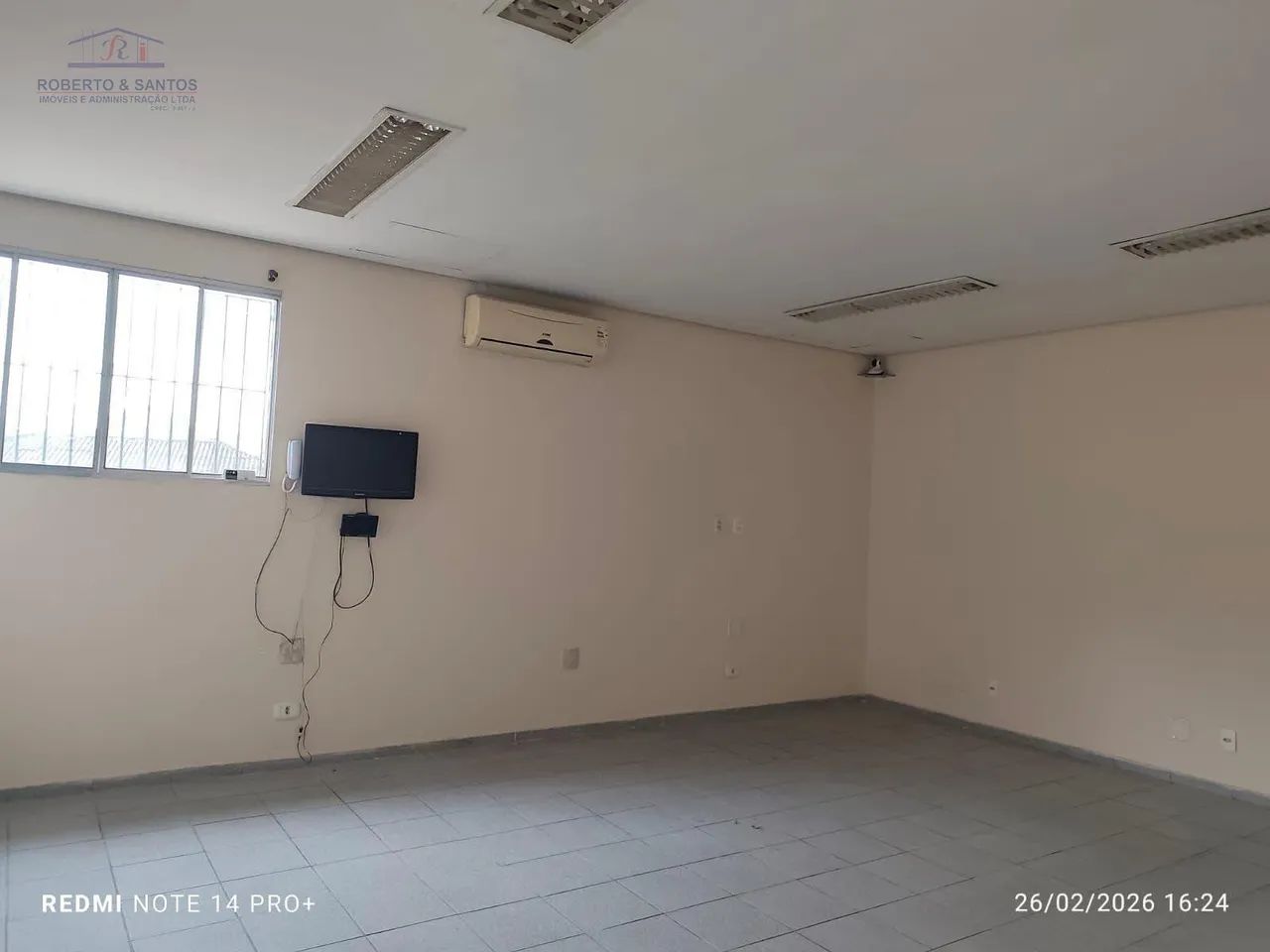 Sala em Jaraguá - São Paulo