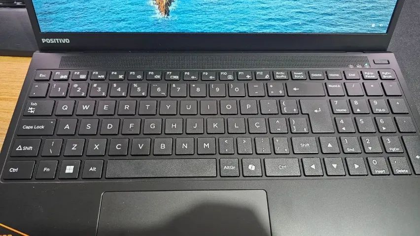 vendo ou troco notebook ryzen 7 512nvme 16gb ram 16 nucles ainda na garantia de fabrica - Foto 2