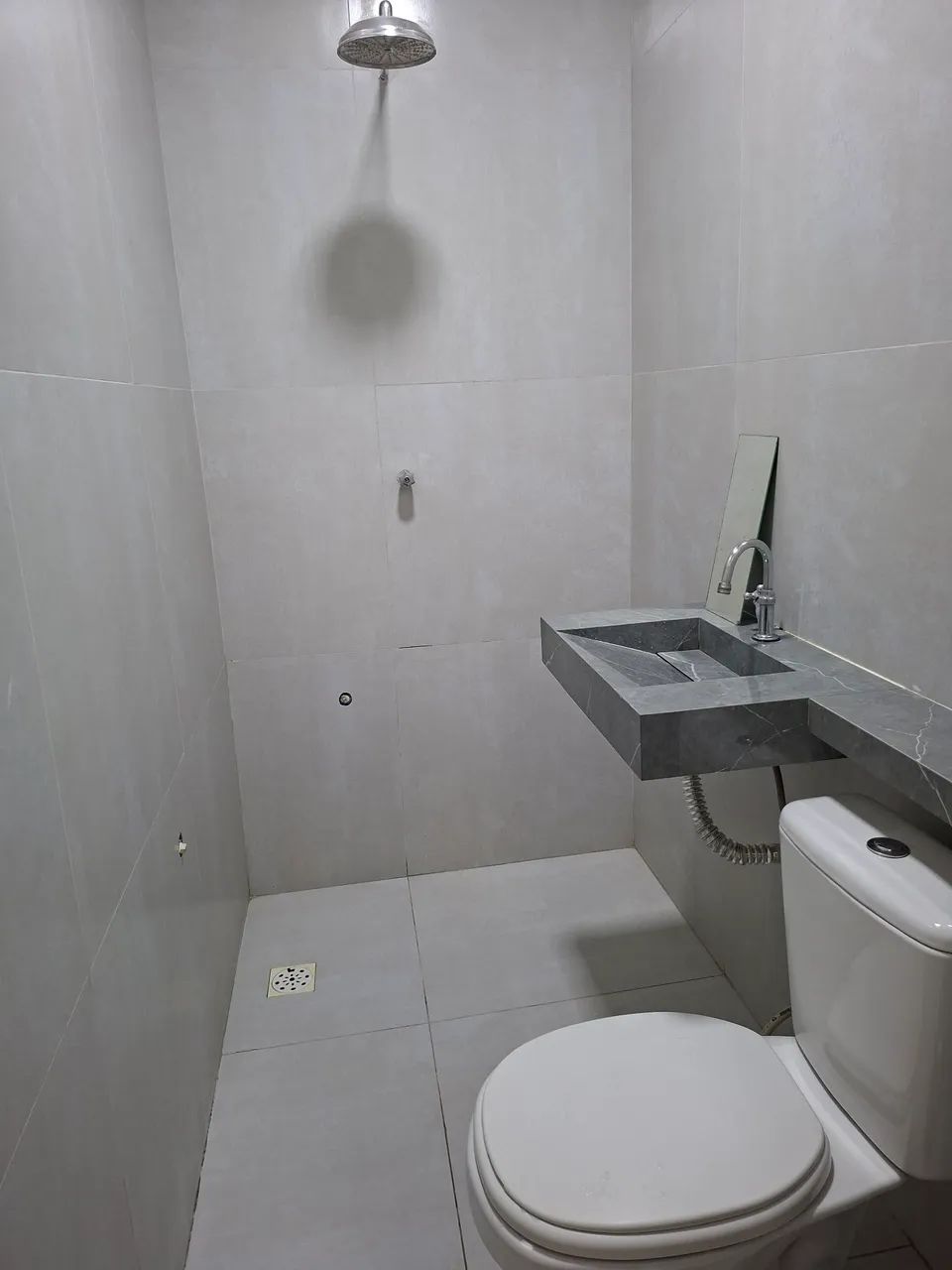 ALUGA-SE KIT NET 307 NORTE PERTO DO CENTRO E UFT