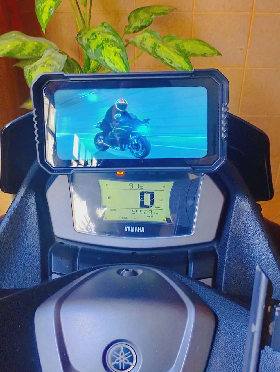 Nmax 160 2022 com carplay 7 polegadas  - Foto 4