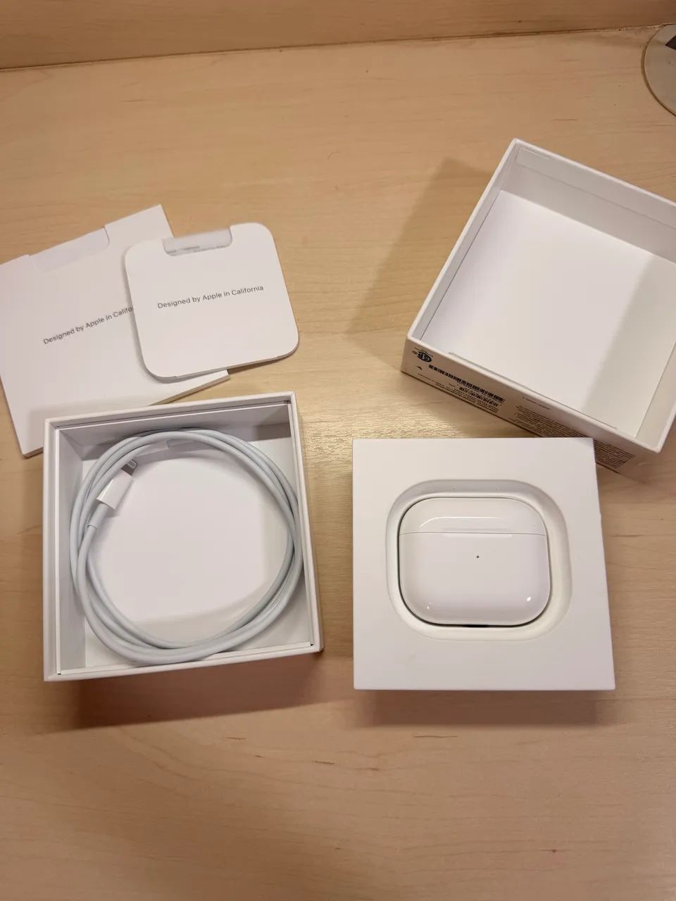 airpods apple 3rd geração original com capinha - Fones de Ouvido