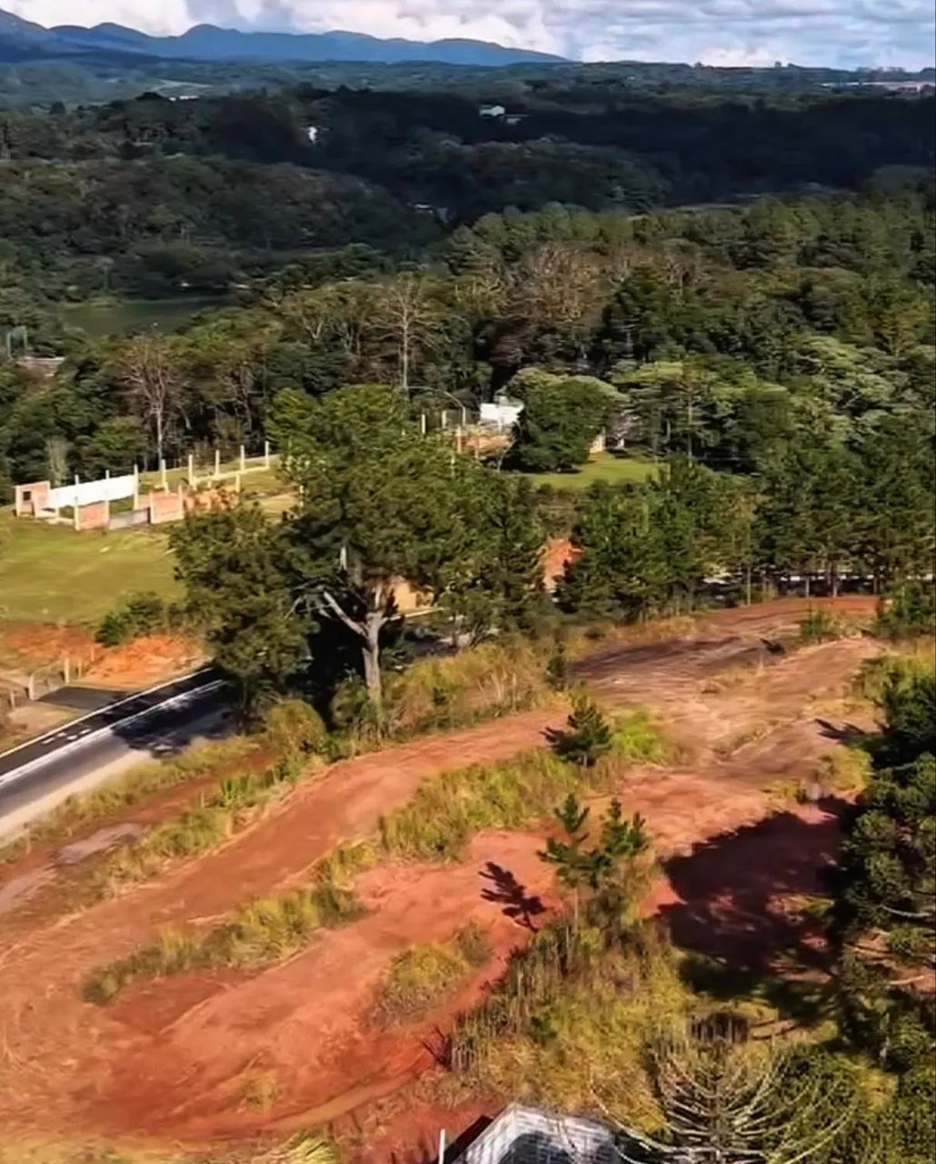 ÁREA INDUSTRIAL A VENDA  - Foto 2
