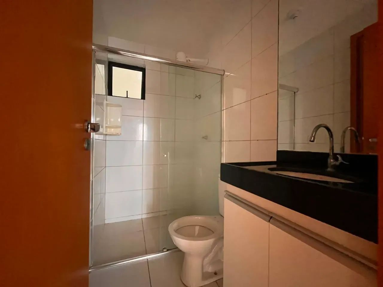 3 QUARTOS NO FAROL COM VARANDA - Foto 5