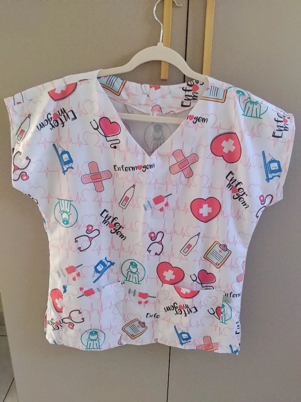 Blusa pijama hospitalar 