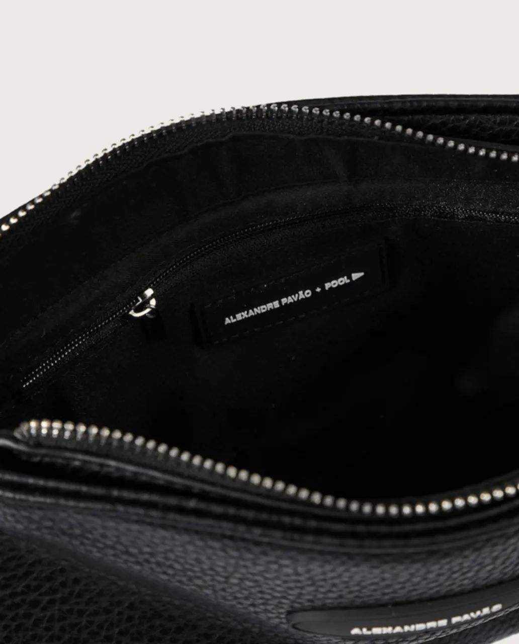 Bolsa Shoulder Cristal Alexandre Pavão Pool - Foto 3