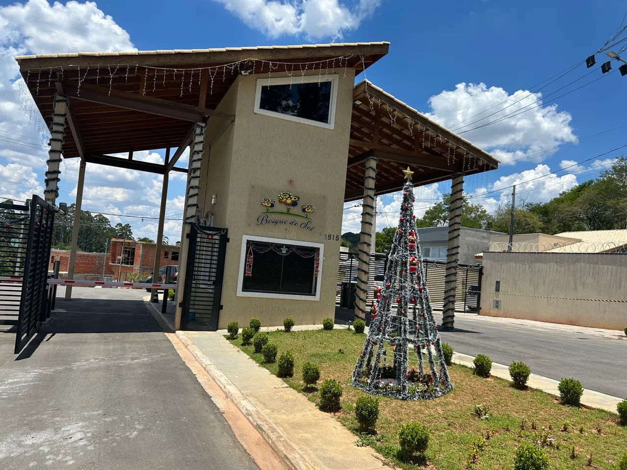 Foto - Cotia - Pitas