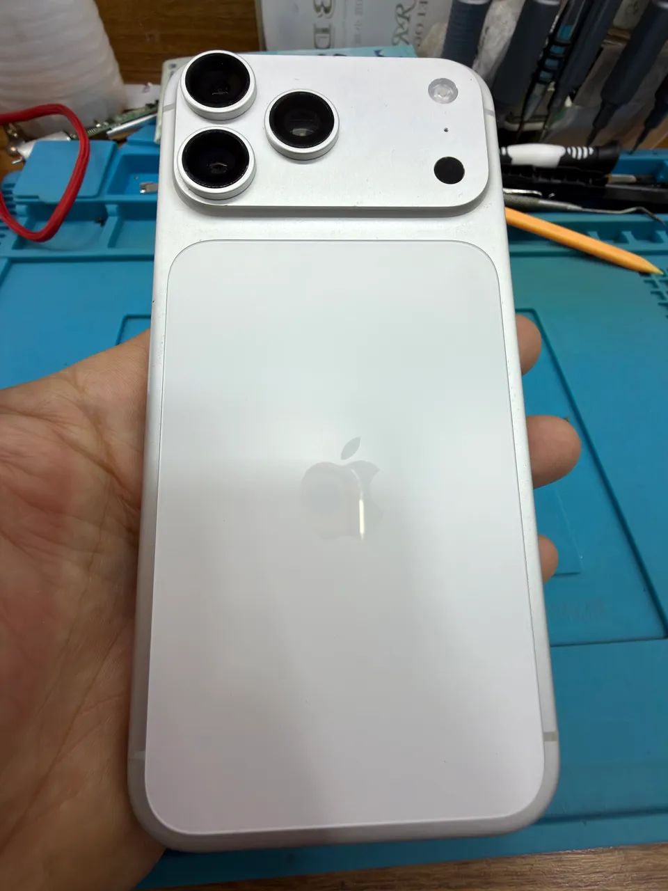 Carcaça do iPhone 17 pró max COMPLETA! - Foto 4
