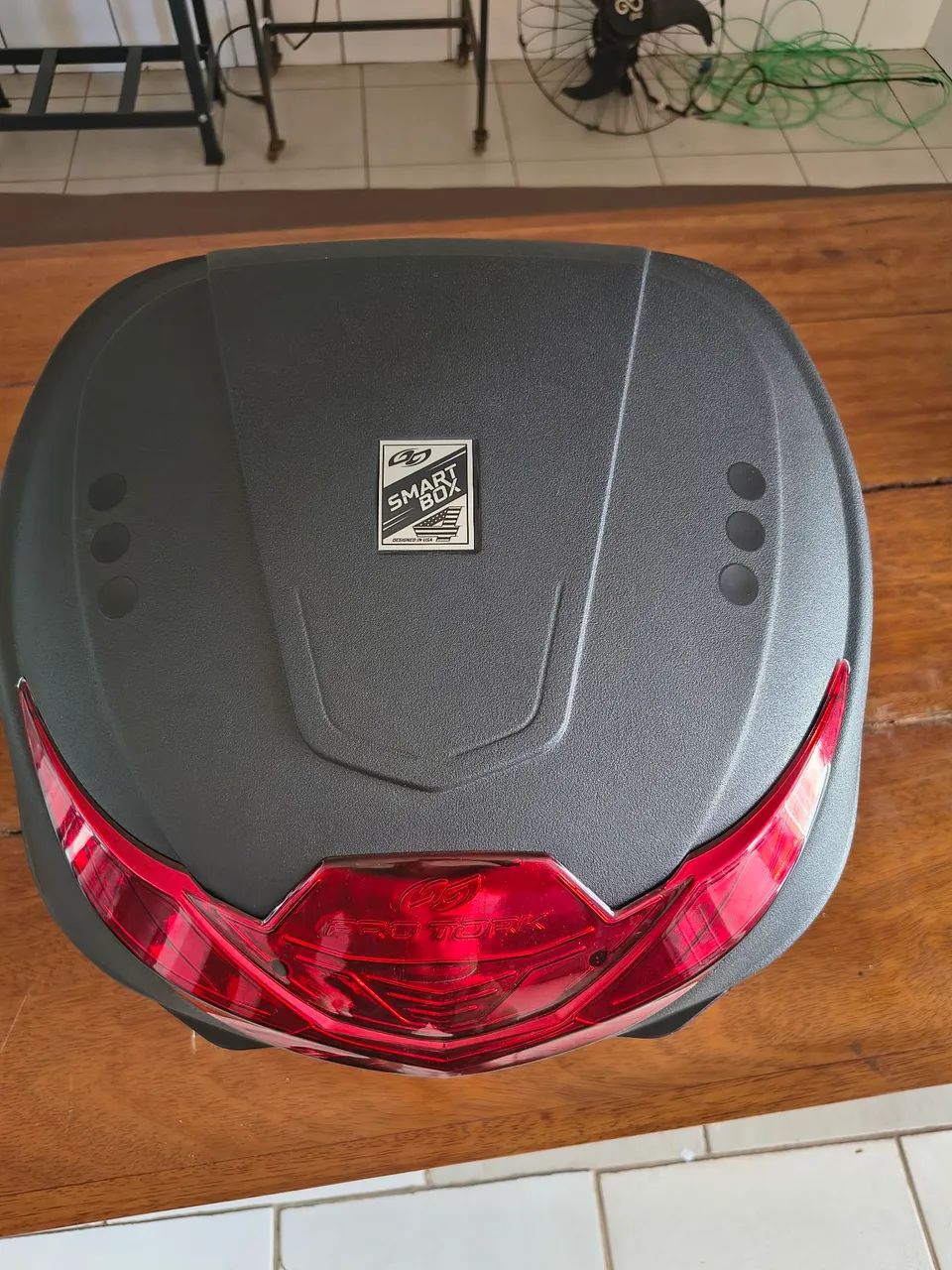 Vendo Baú para moto  - Foto 3