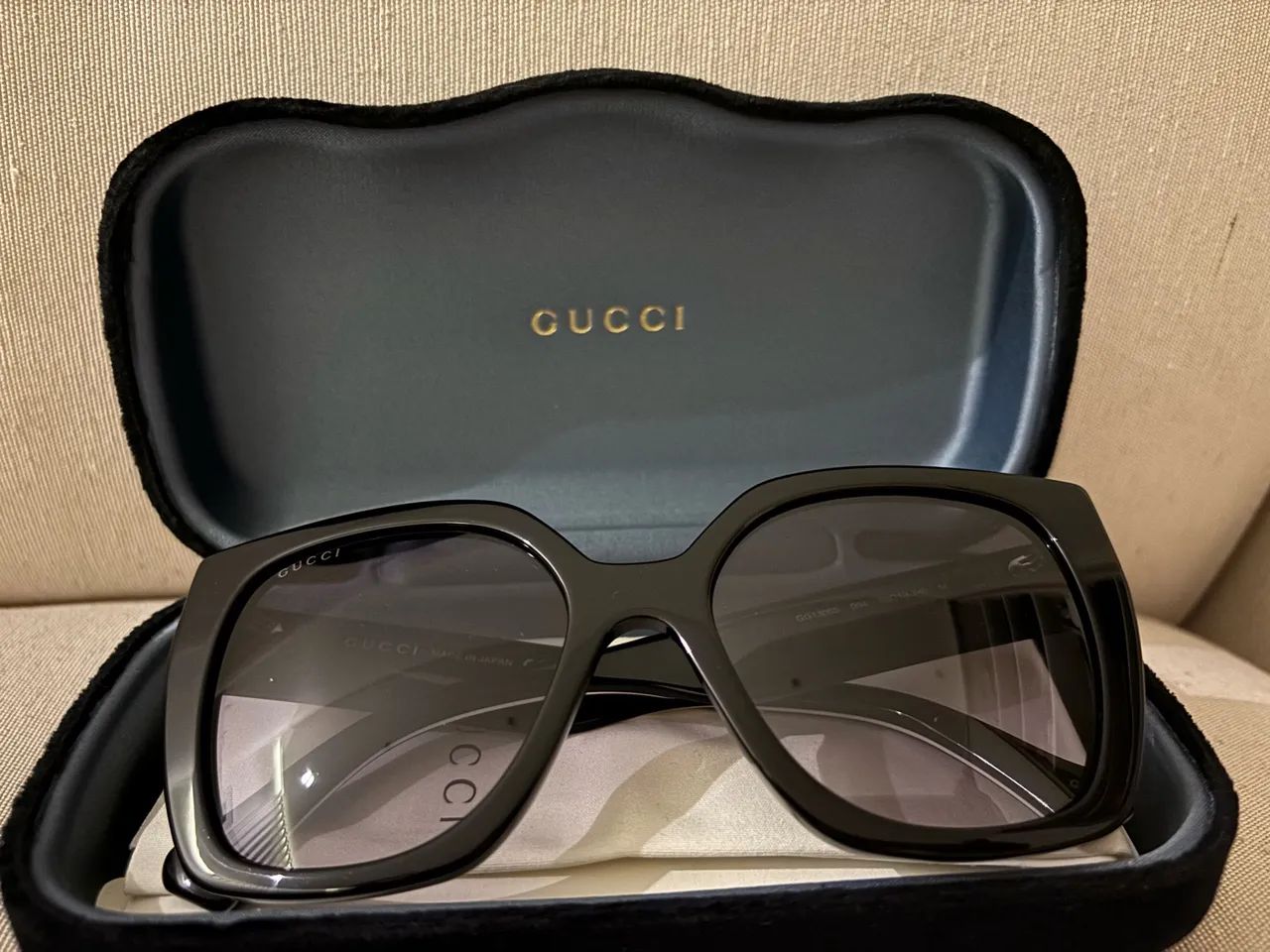 Vendo óculos de sol Gucci original NOVO! - Foto 2