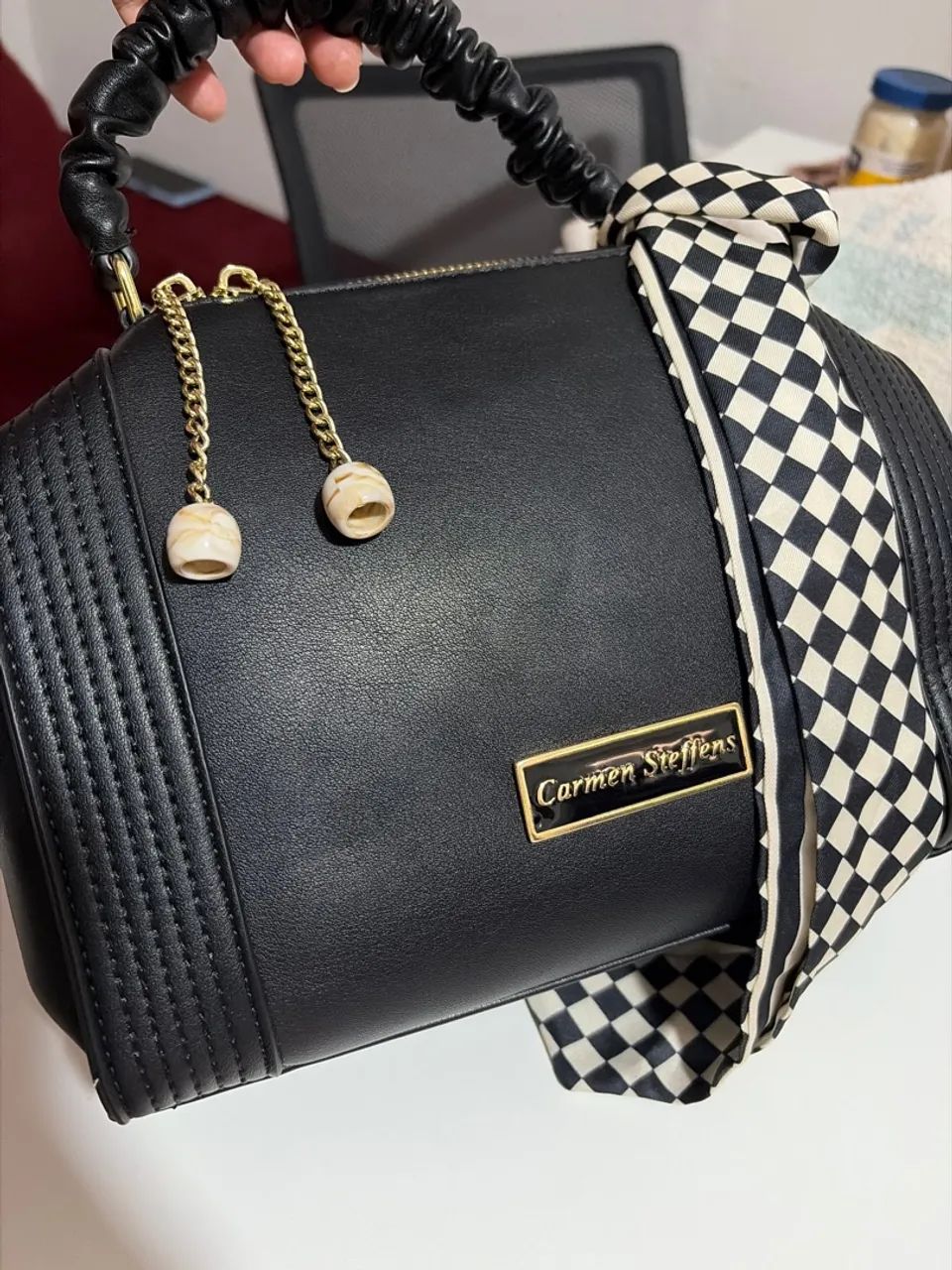 Bolsa Carmen Steffens maleta de mão e alça transversal  - Foto 4