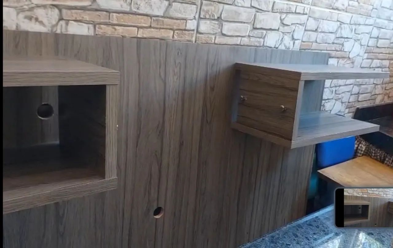 PAINEL DE SALA MDF COM VIDRO 