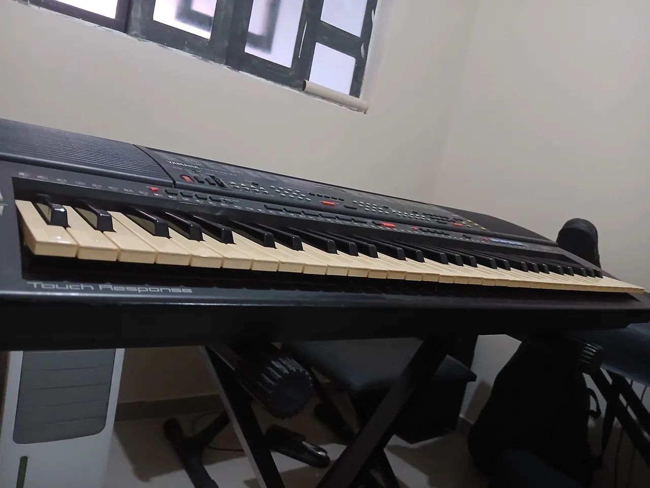 Teclado Yamaha PSR-500  - Foto 3