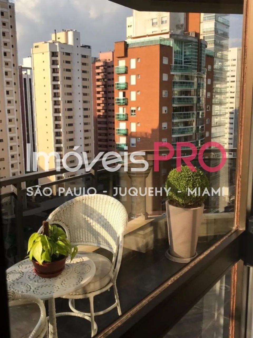 220m2 em rua tranquila e arborizada - Foto 5