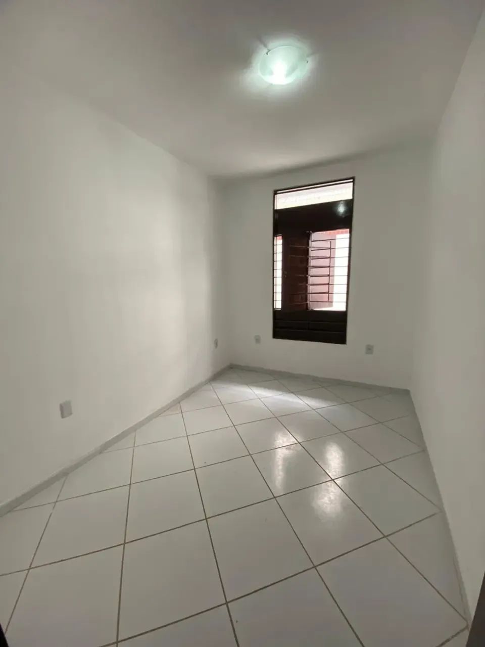ALUGUEL CASA ALTIPLANO 1 ANDAR COM PISCINA 5 Quartos - Foto 4