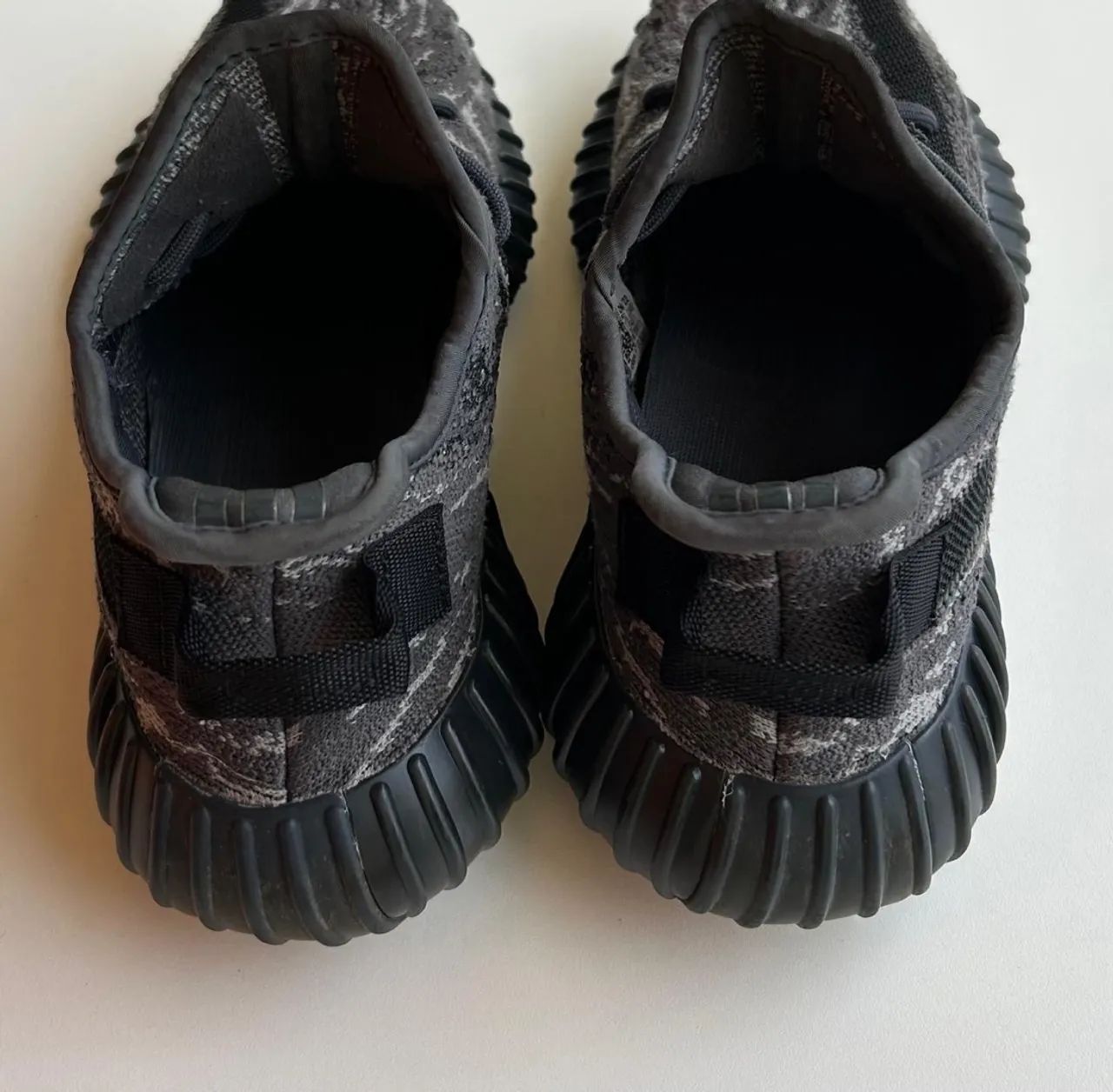Yezzy 350 Original - Tam 37  - Foto 4