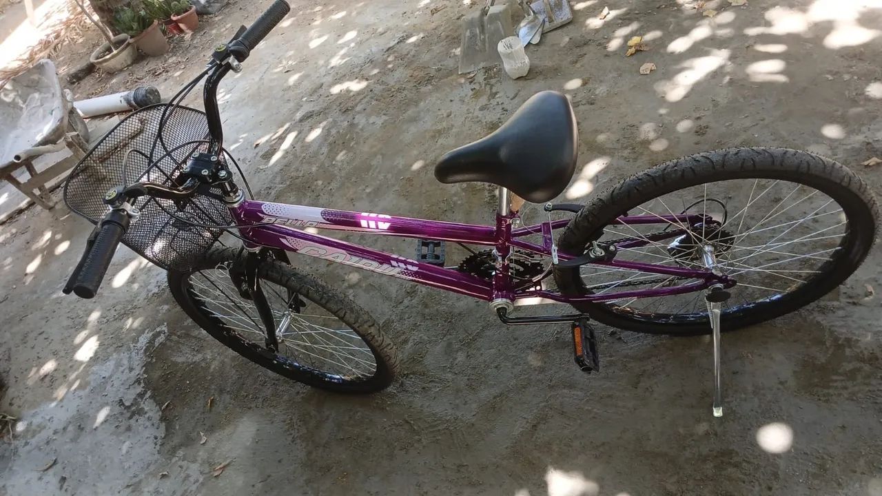 Bicicleta CATRU Bike Modelo BELLA aro 24 e 21 marchas cor violeta - Foto 3