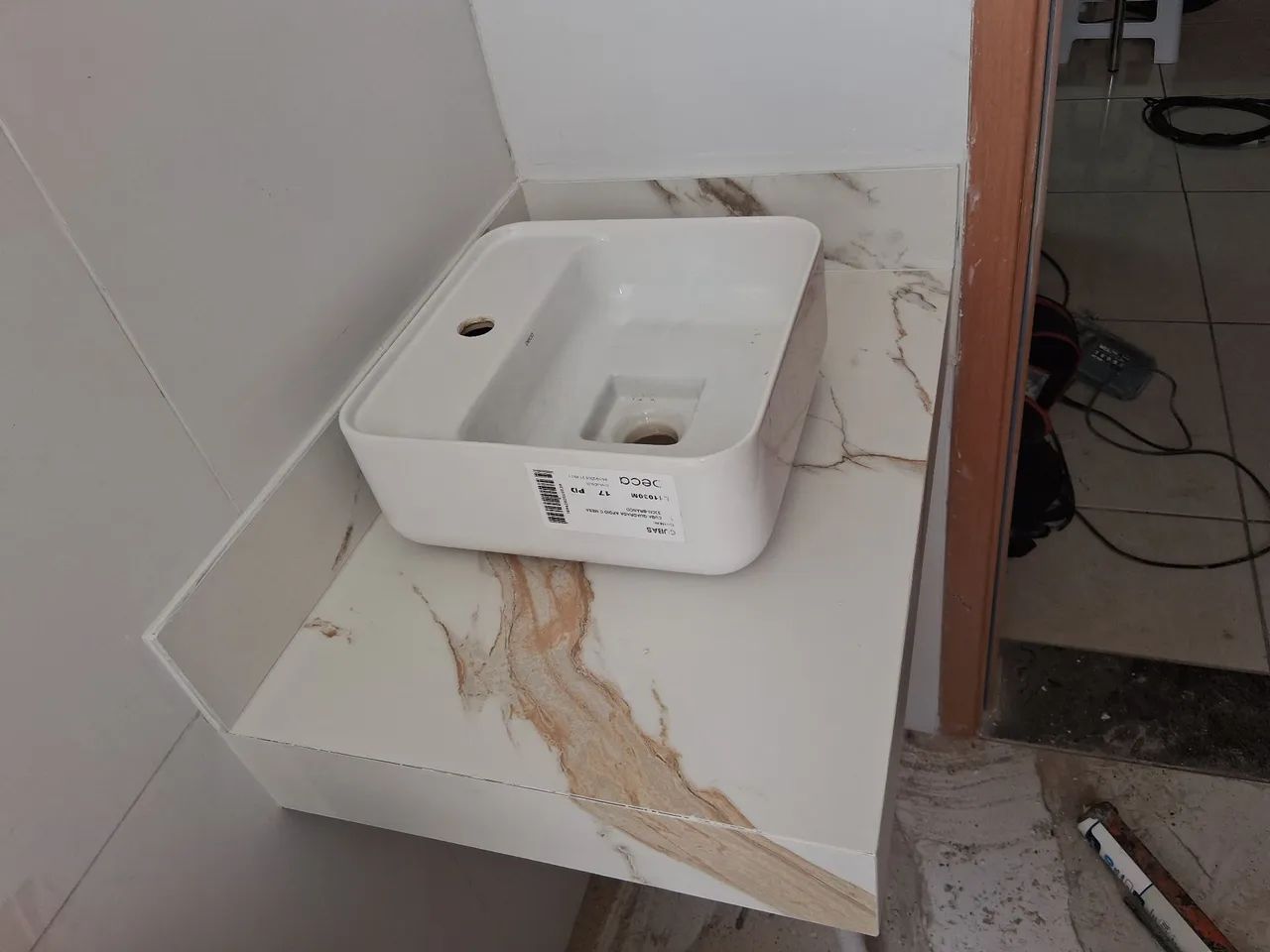 Faço pia pra banheiro, sob encomenda