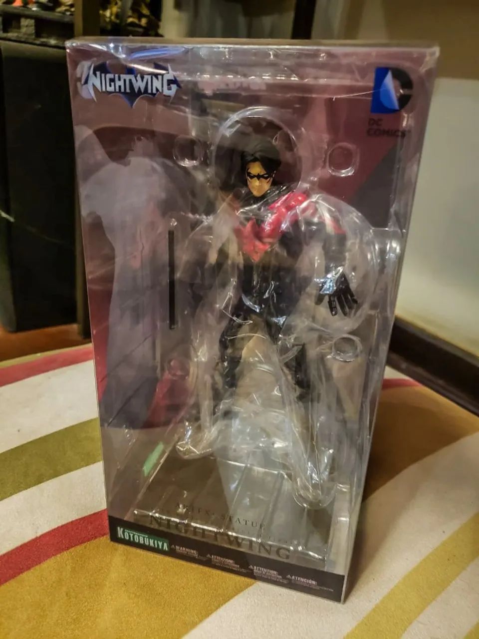 Estátua Kotobukiya Nightwing 1/10 tipo Iron Studios  - Foto 5