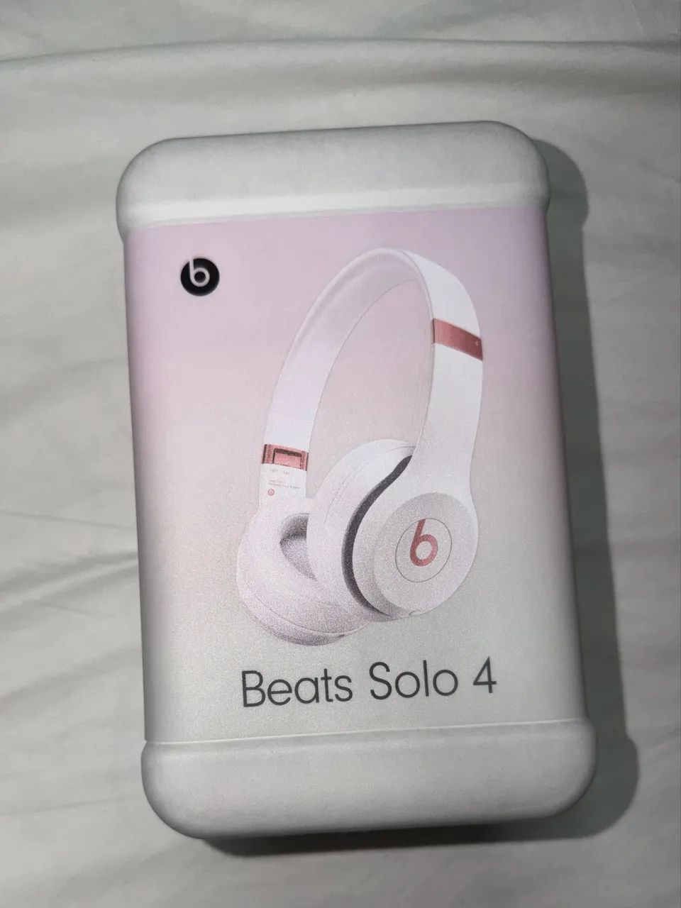 Beats Solo 4 