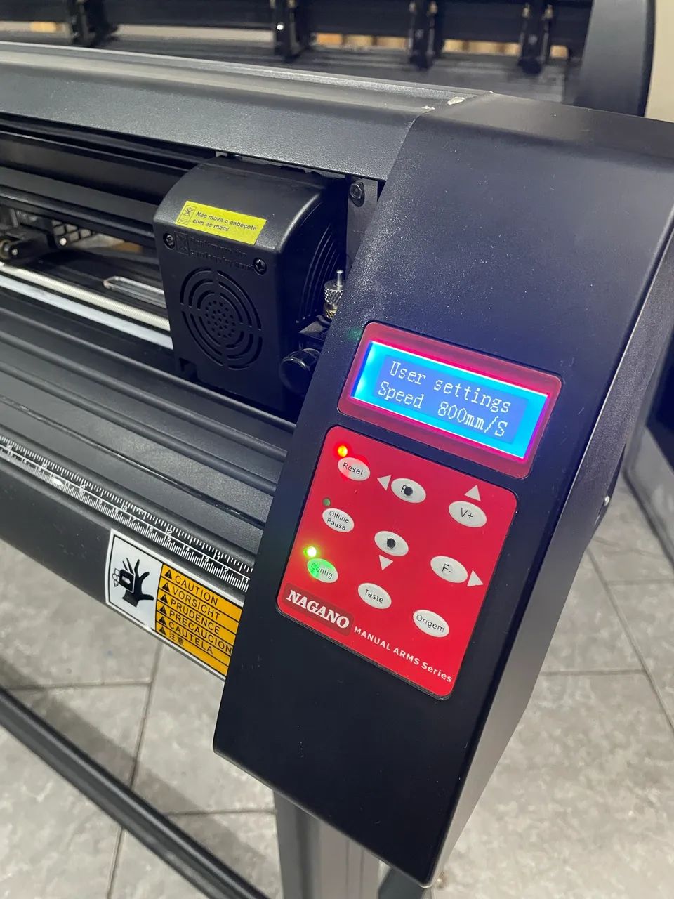 Plotter de recorte 1,2m mira laser  - Foto 4