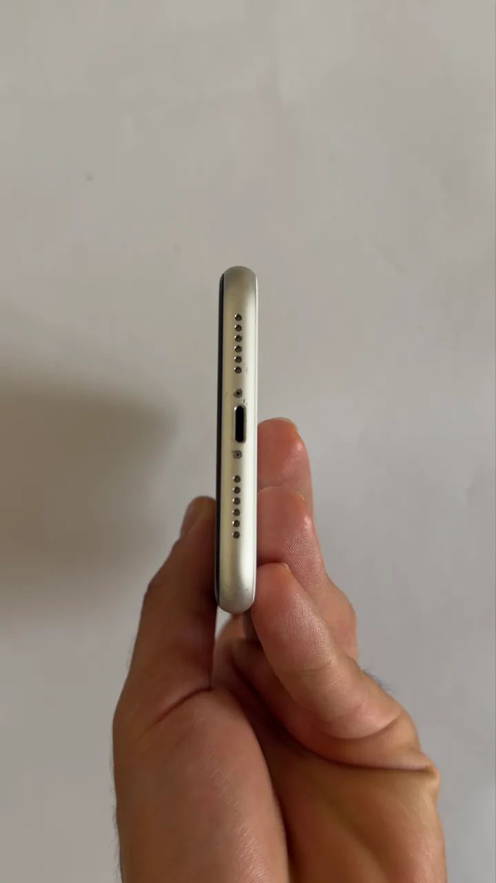 Iphone 11 64gb branco - Foto 4