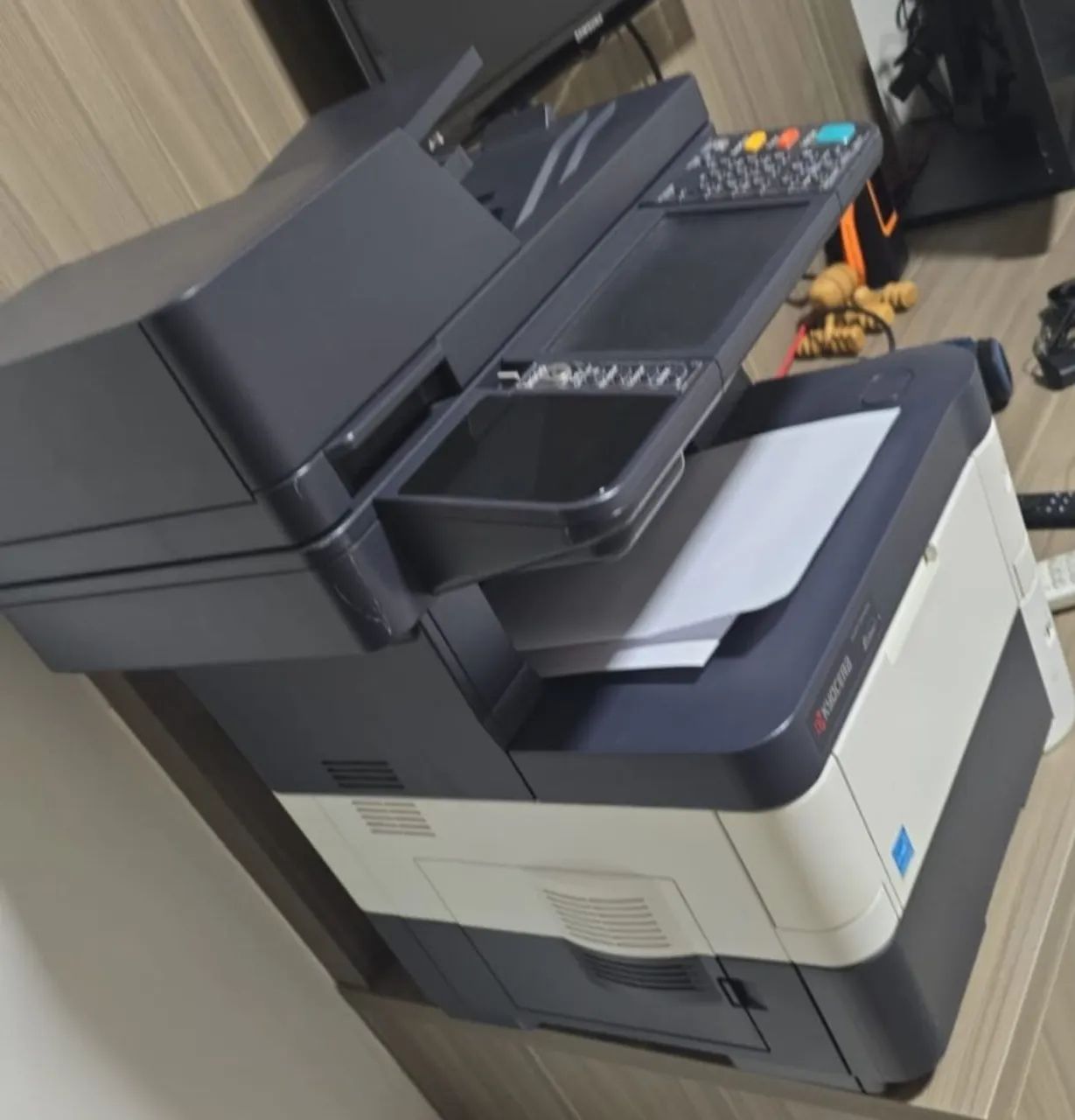 Impressora Kyocera Ecosys M3240idn - Foto 3
