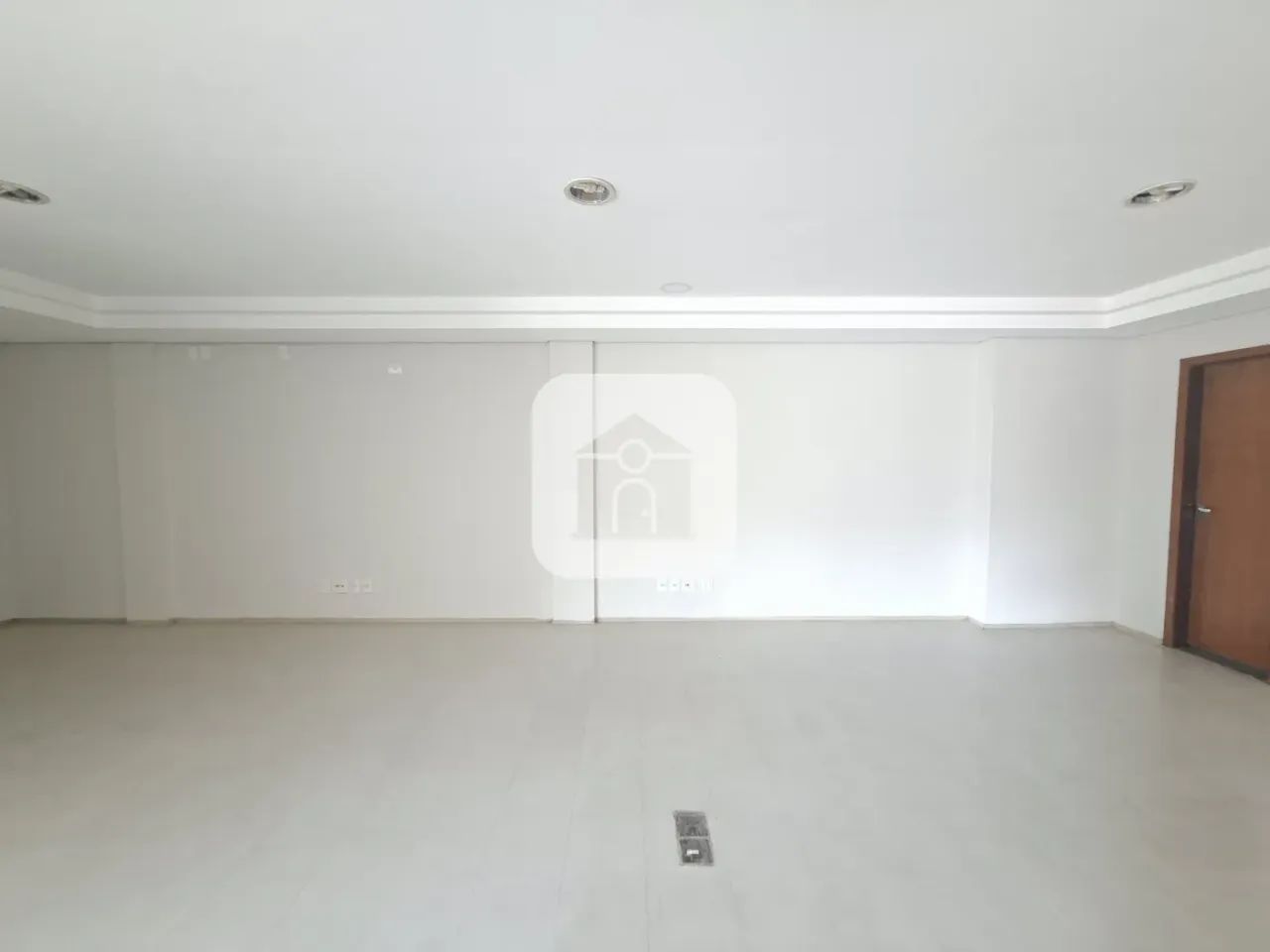Salão de eventos para locação no bairro Saraiva - Foto 4