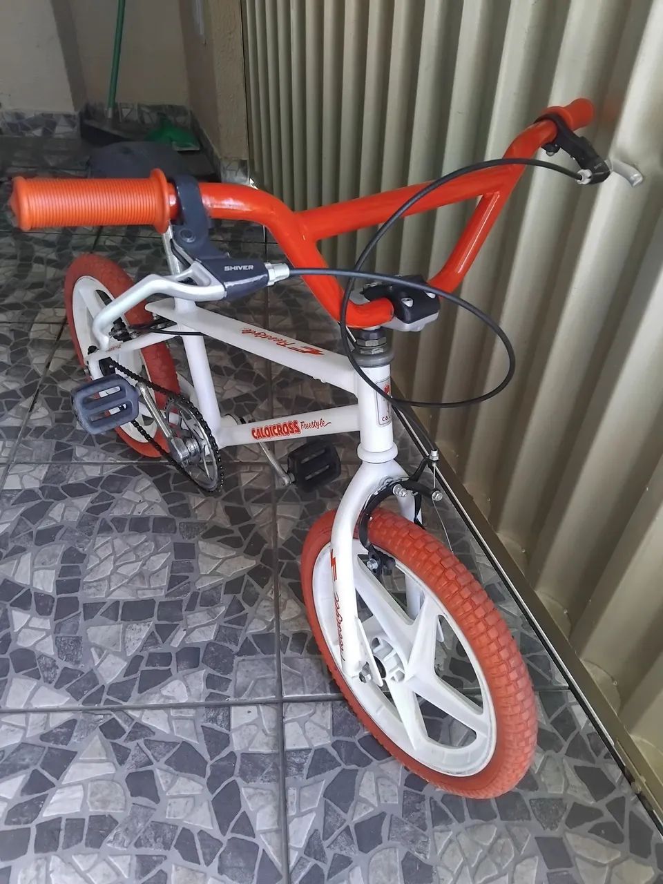 Bicicleta Freestyle aro 16 - Foto 2