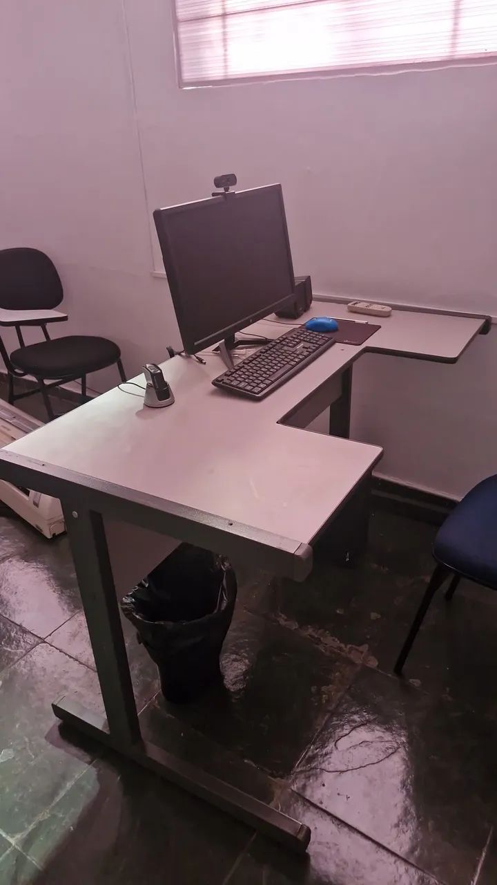 MESA COMPUTADOR  - Foto 2