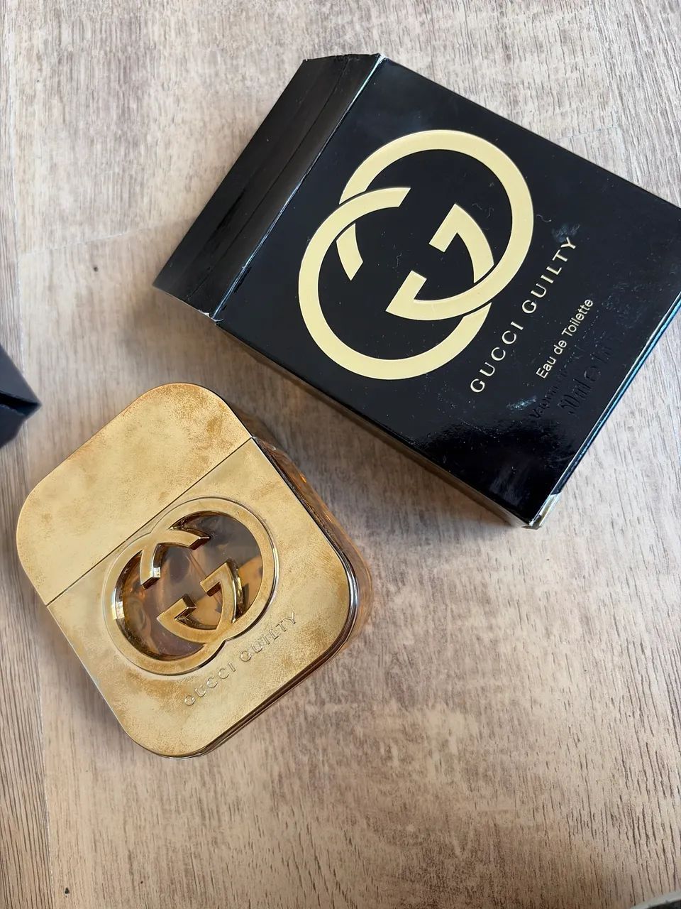 Perfume Gucci Guilty - Foto 2
