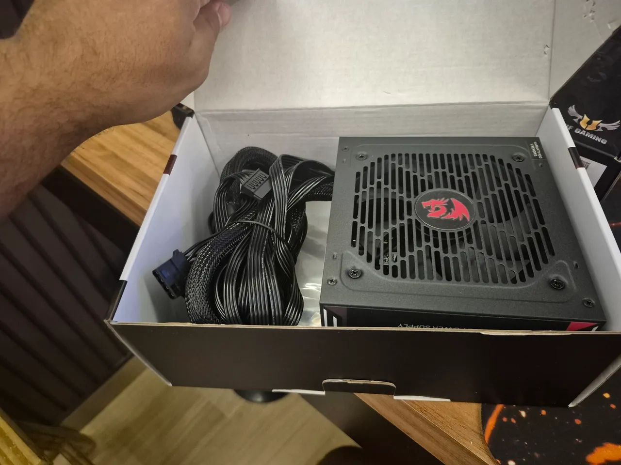 FONTE 650w REDRAGON CHARGE - Foto 2