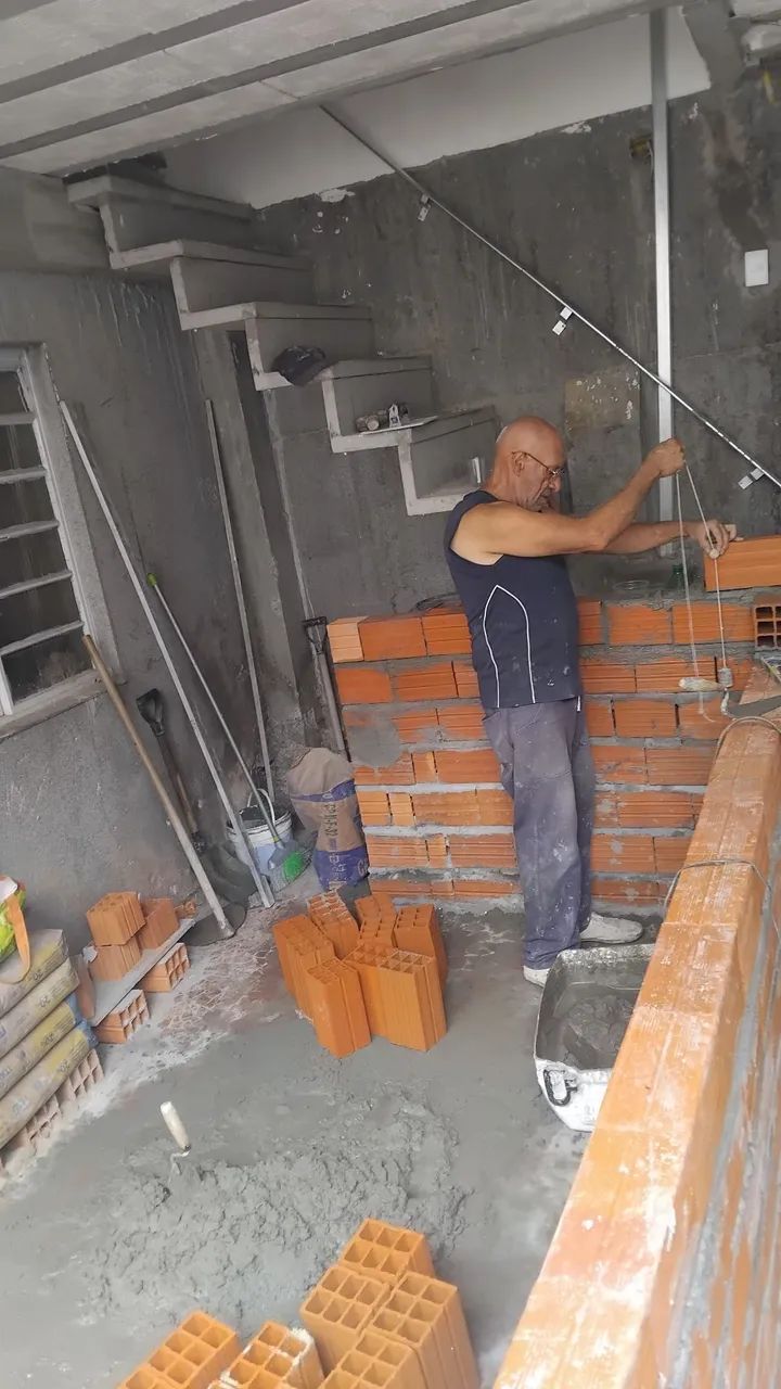 Pedreiro/Pintor barateiro e eficiente 