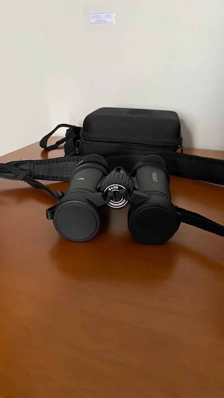 Binóculo Vortex Diamondback HD 8x32 - Original com Acessórios - Foto 2