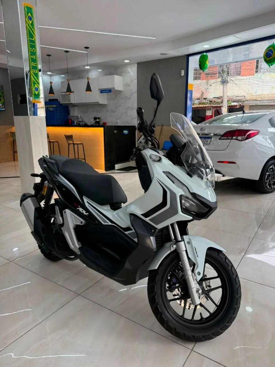 Adv 150 2021 - Foto 3