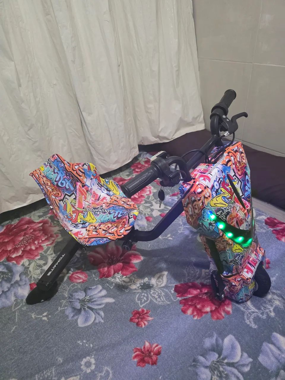 Carrinho Drift 250w 3 velocidades 