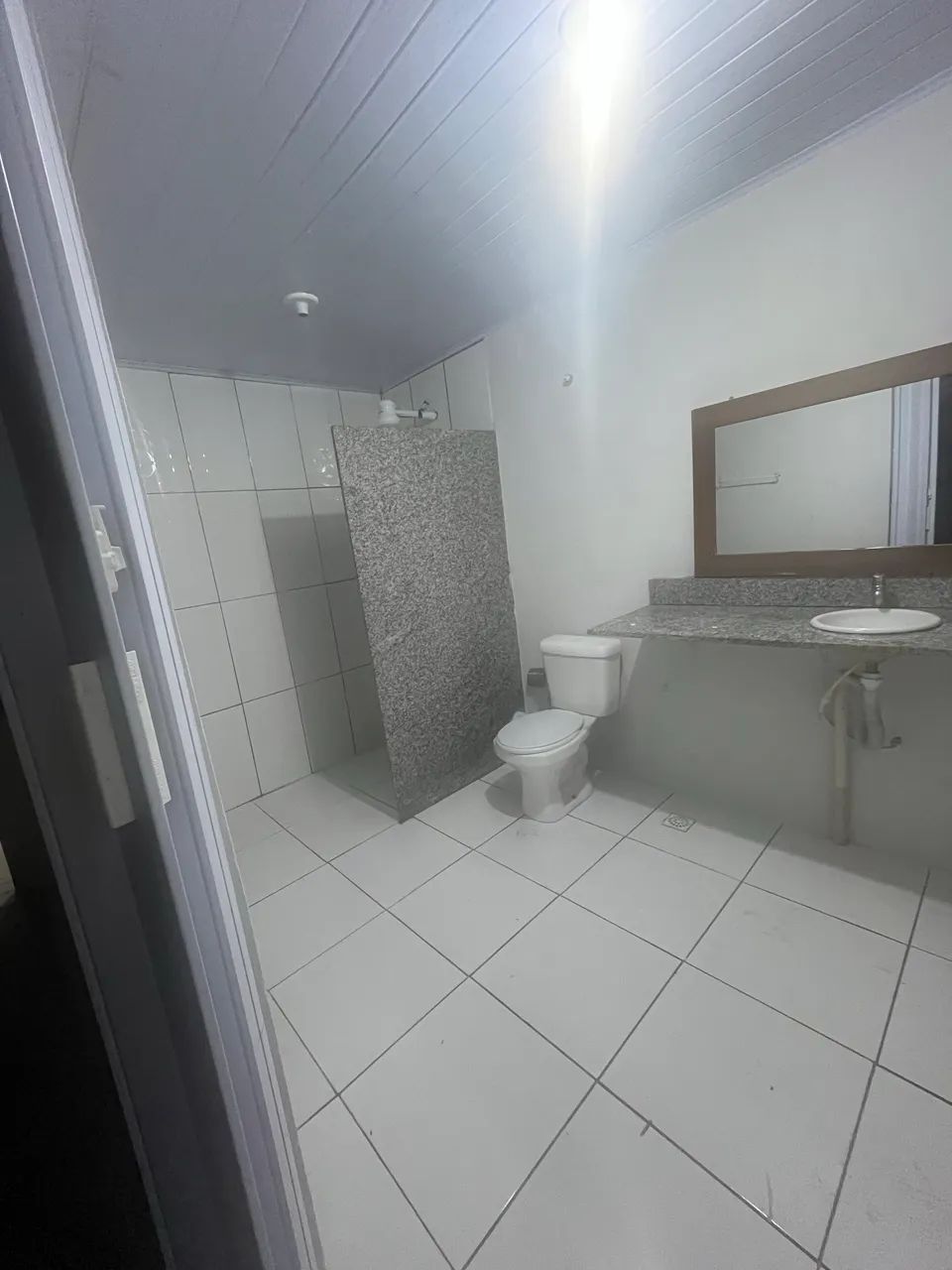 CASA PARA ALUGAR - ÓTIMO ESPAÇO!  