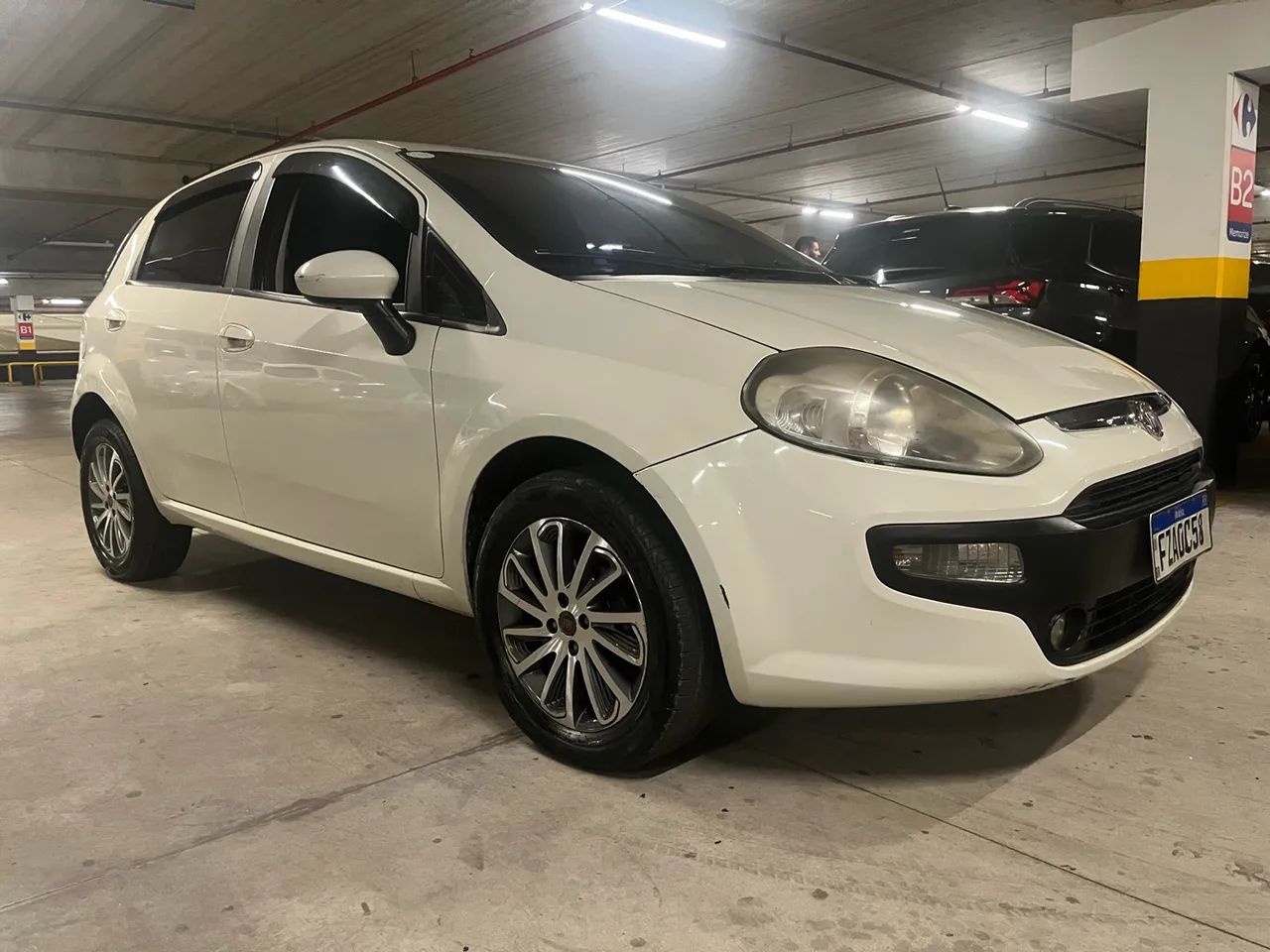 Fiat Punto 1.4 FIRE FLEX 8V 5P 2015