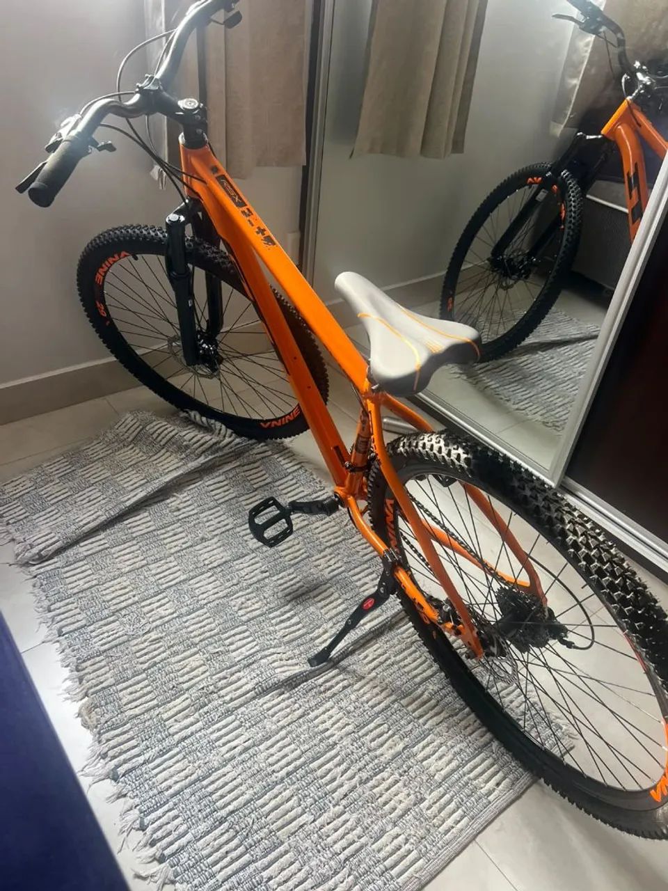 Bicicleta Nova aro 29 Cor Laranja - Foto 2
