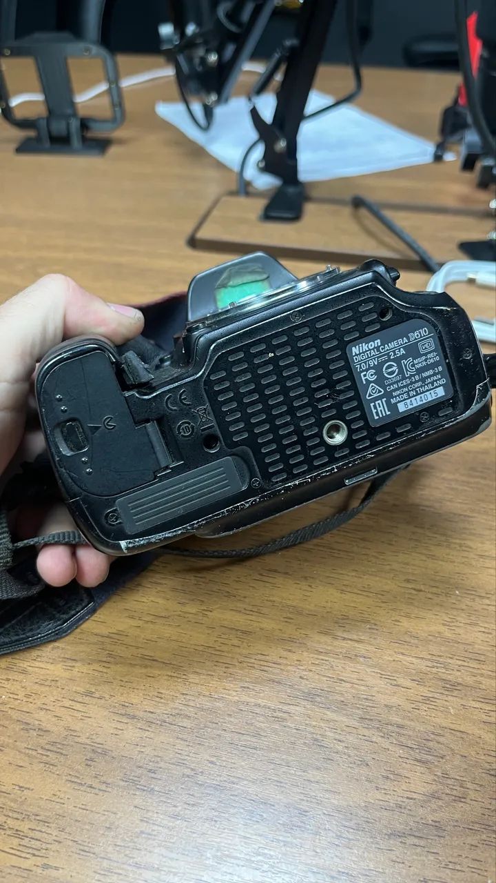 Câmera Nikon D610 para retirada de peças. - Foto 3