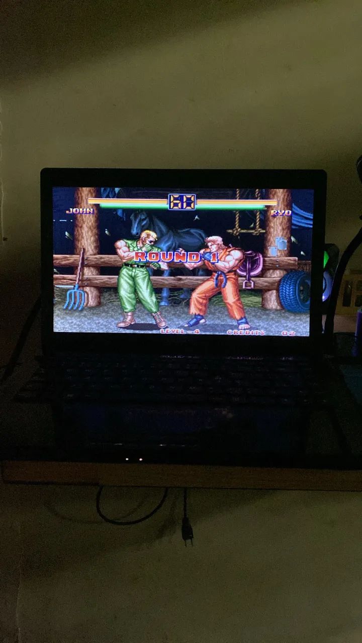 Notebook com jogão retro 