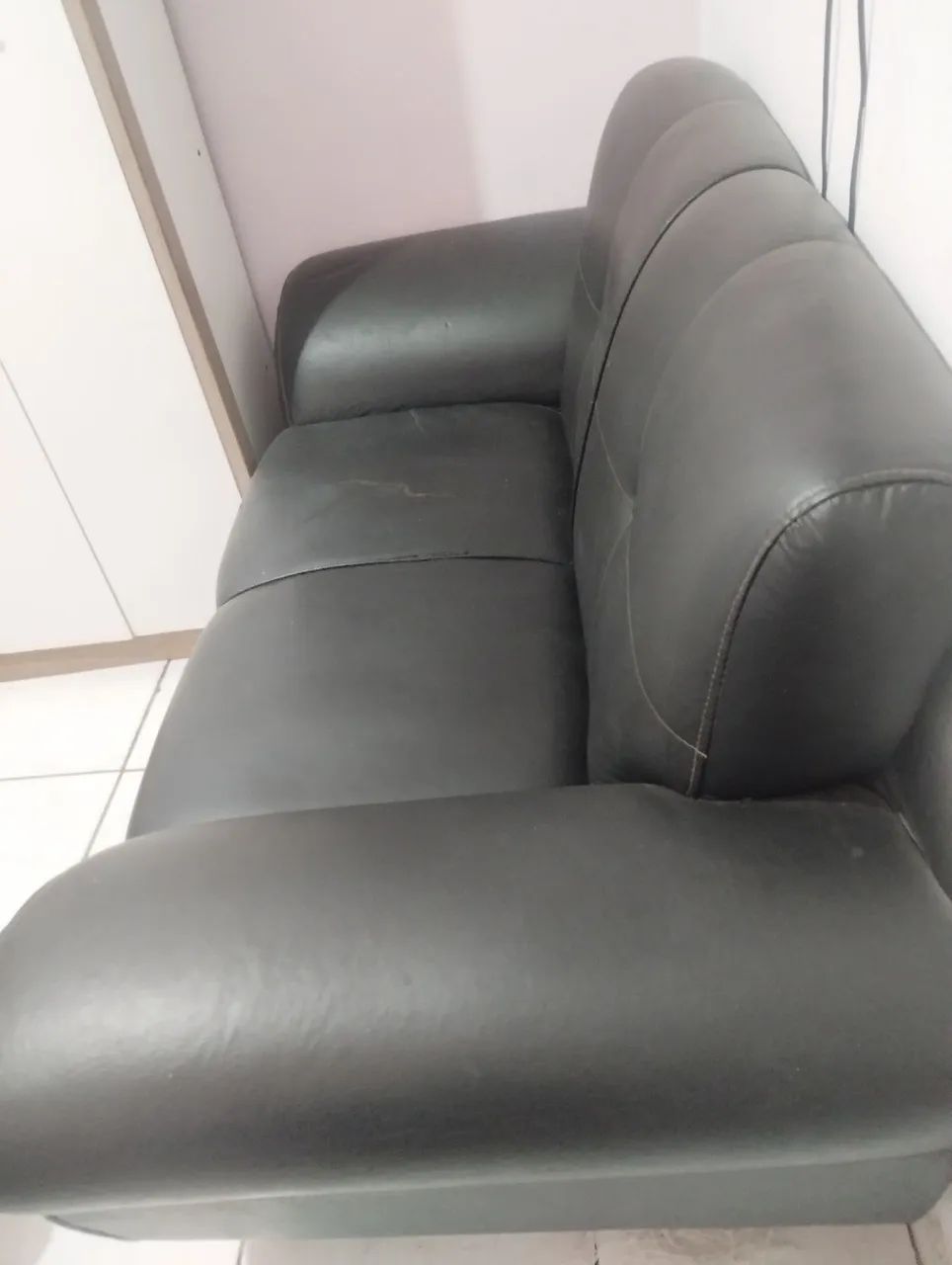 SOFA PRETO PRA SAIR LOGO - Foto 3