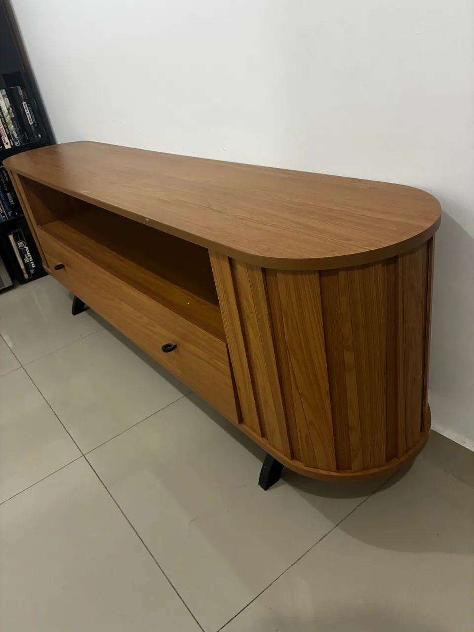 Rack Curvo 180cm para TV de até 70" com 1 Gaveta Dalla Costa - Foto 3