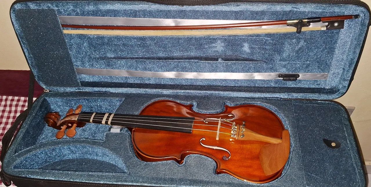 Violino Eagle 4/4 em Perfeito estado com case - Foto 2