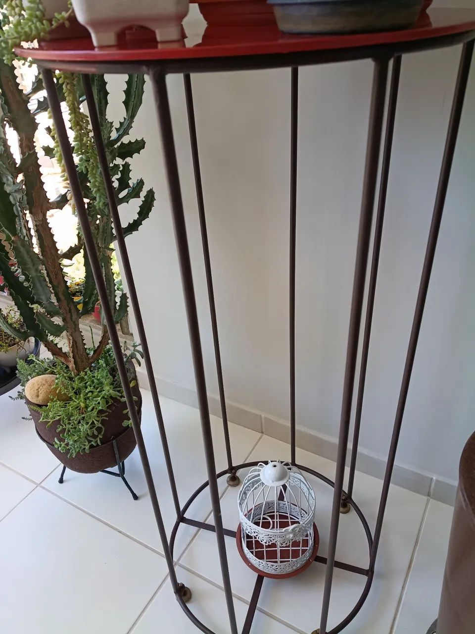 Tripé e banco para plantas - Foto 6