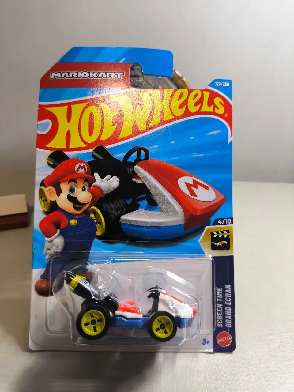 Standart kart Mario Hotwheels 