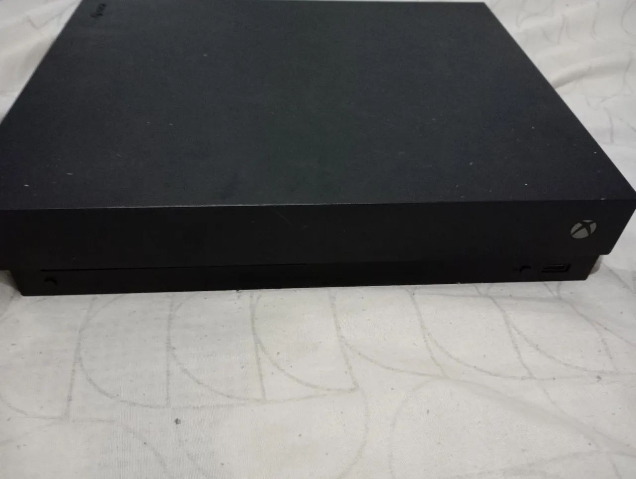 Vendo xbox one x 