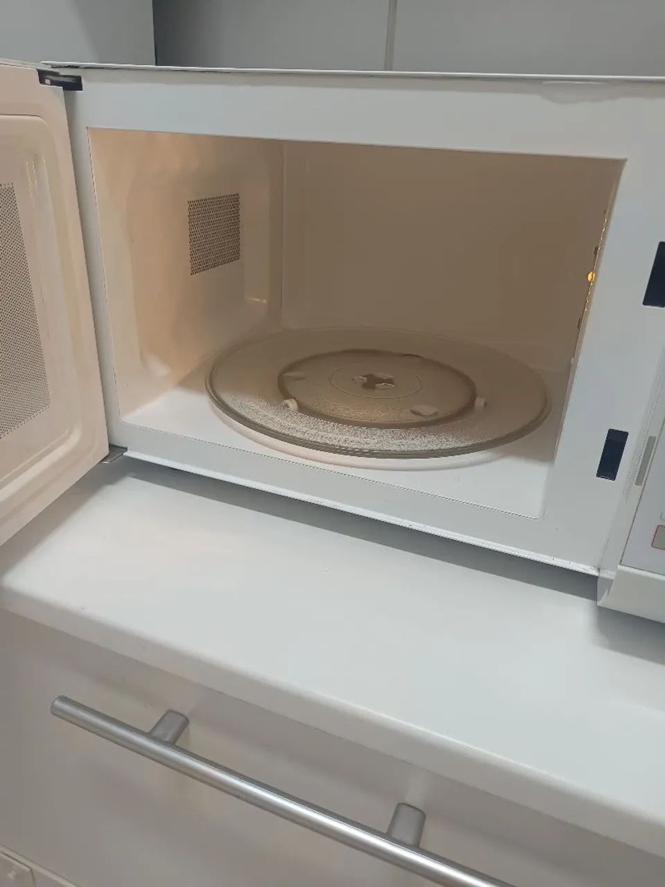 Microondas Panasonic Branco  - Foto 4