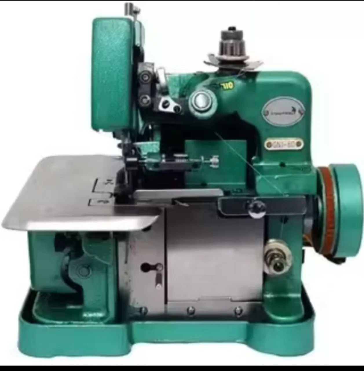 Vendo Máquina overlock 