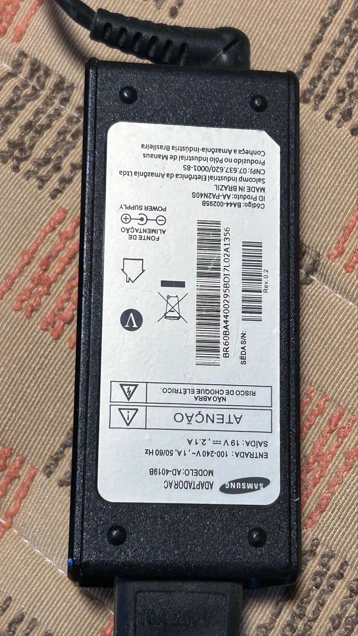 Fonte Carregador Notebook Samsung 