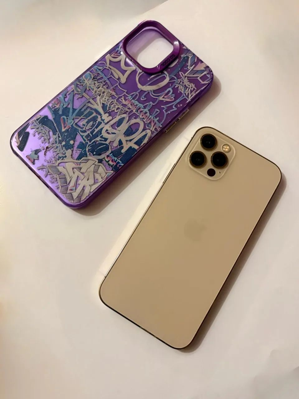 VENDO iPhone 12 Pro 256 GB DOURADO - Foto 4